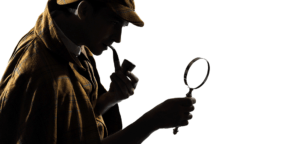 Sherlock Holmes traquant un document avec sa loupe